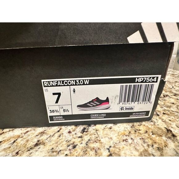Adidas RunFalcon 3.0 Black and Pink Tennis Shoes Womens Size 7 New - Picture 2 of 6